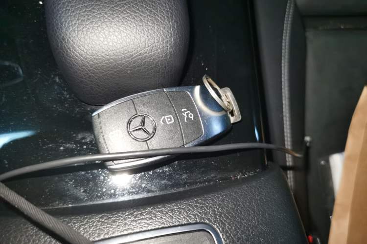 Used Mercedes-Benz A-Class 2022 Revised Version A 200 L Sport Sedan Fashionable Style