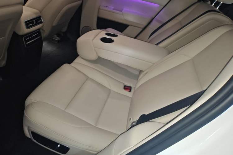 Used Li Auto L7 2023 Pro Model
