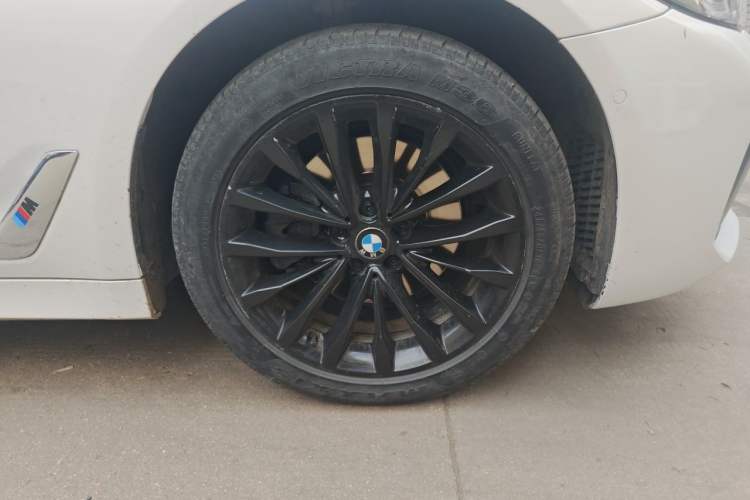 Used BMW 5 Series 2019 525Li Luxury Package
