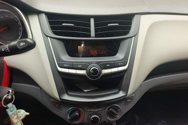 Used Chevrolet Sail 2015 Sail 3 1.3L AMT Ideal Edition