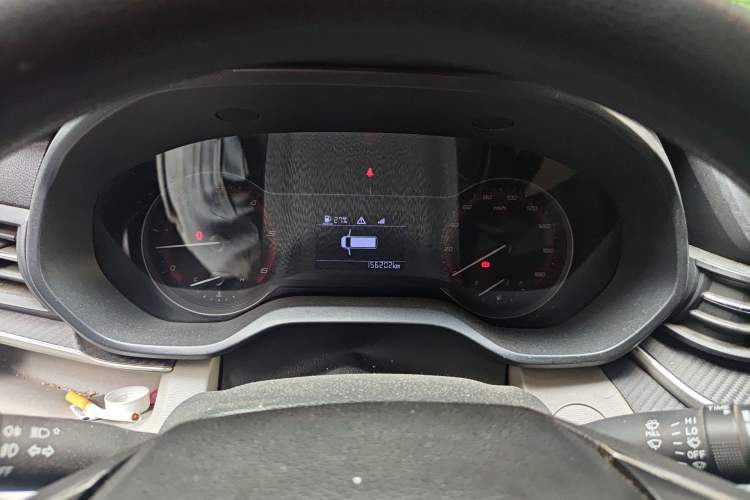 Used SAIC MAXUS Xintu V90 2020 2.0T Manual - Yunjie Version Front-Wheel Drive Rear Single Tire Long Wheelbase High-Roof 7-Seater