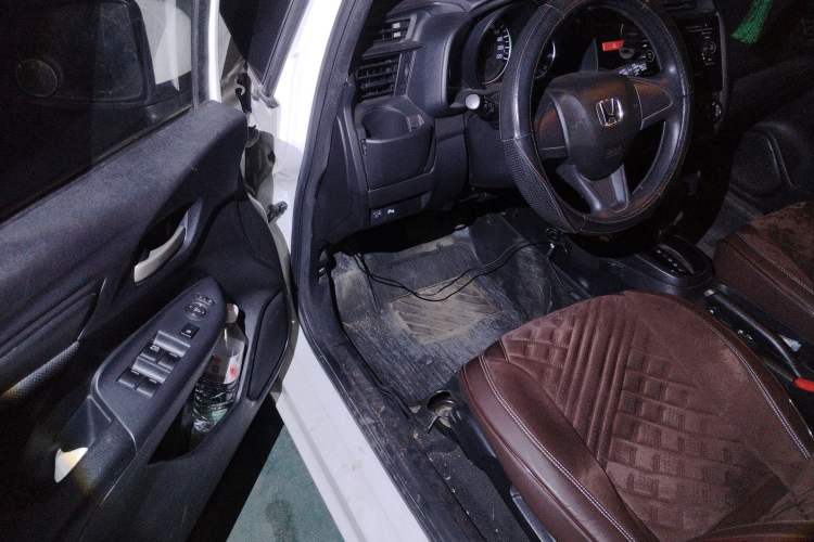 Used Honda Fit 2016 1.5L LXS CVT Comfort Sunroof Version Driver Seat