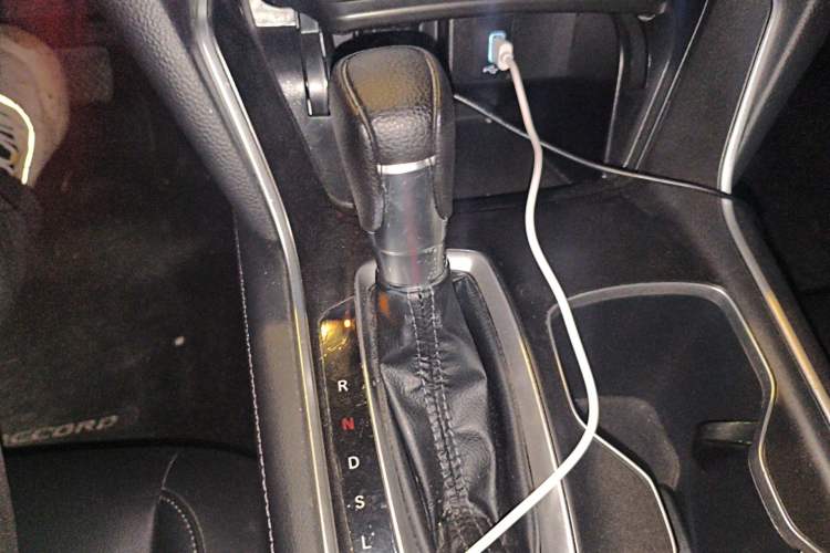 Used Honda Accord 2018 260TURBO Elite Edition China VI Gear Lever