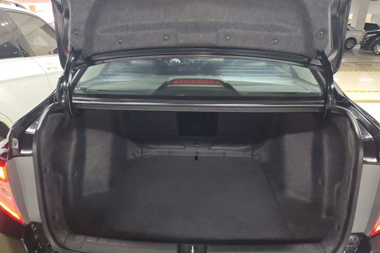 Used Honda Crider 2019 180 Turbo CVT Leading Edition China V
