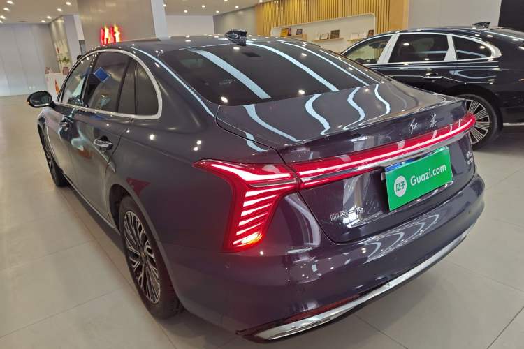 Used Hongqi H5 2023 2.0T Automatic Smart Connect Flagship Edition Rear Left 45 Deg