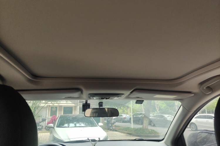 Used Honda Vezel 2020 1.5L CVT Pioneer Edition Headliner