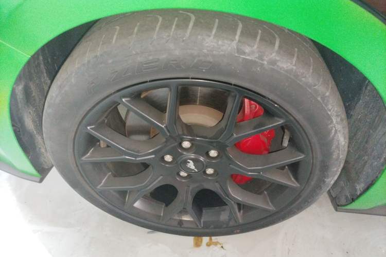 Used Ford Mustang 2019 2.3L EcoBoost Left Front Wheel Hub