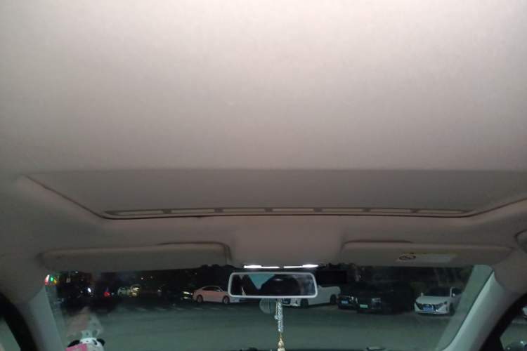 Used Skoda Rapid 2015 1.6L Automatic Smart Selection Model
