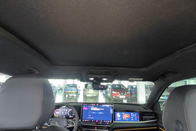 Used Volkswagen Passat 2025 Pro 380TSI Starry Dragon Luxury Edition
