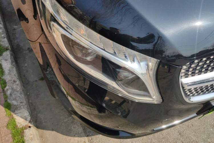 Used Mercedes-Benz V-Class 2018 V 260 Avantgarde Edition China VI