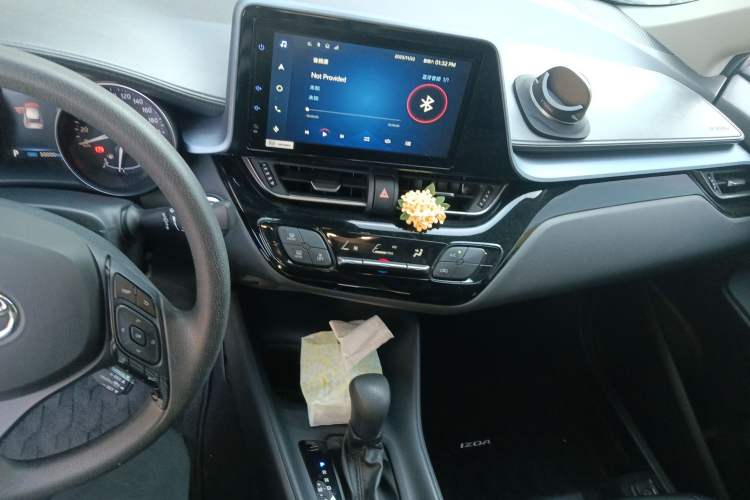 Used Toyota IZOA 2021 2.0L Enjoy Edition