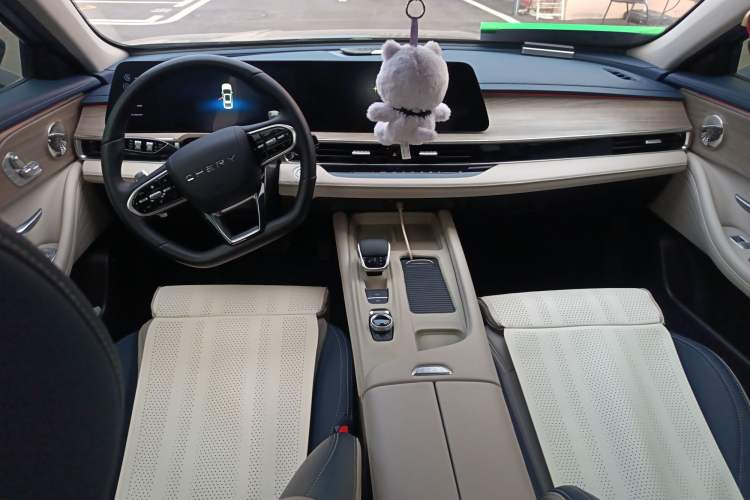 Used Chery Arrizo 8 2022 1.6T DCT Ya
