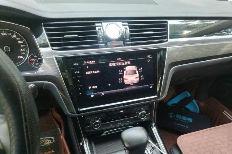 Used Volkswagen Phideon 2019 380TSI Two-Wheel Drive Business Edition China VI Standard
