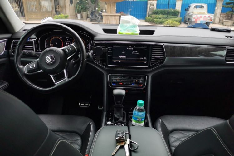 Used Volkswagen Teramont X 2020 Facelifted 530 V6 All-Wheel Drive Prestige Flagship Edition