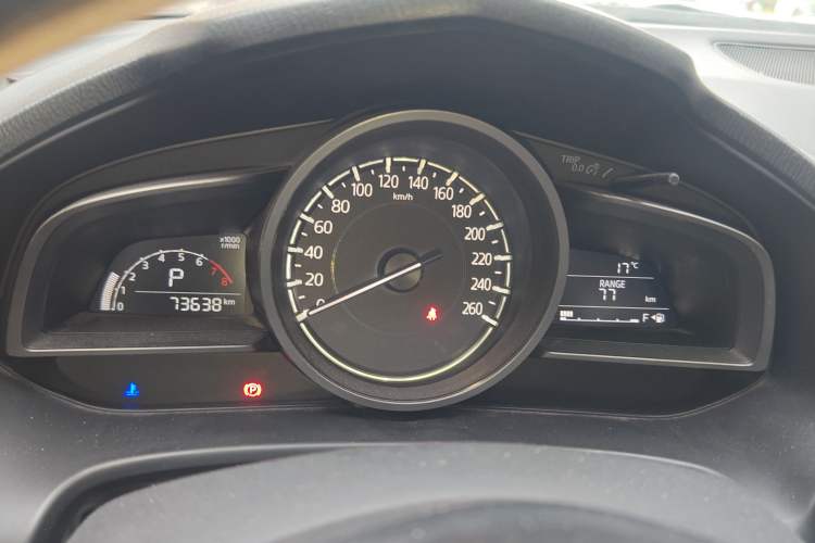 Used Mazda 3 Axela 2017 Sedan 1.5L Automatic Luxury Model Emission Standard China V Instrument Cluster