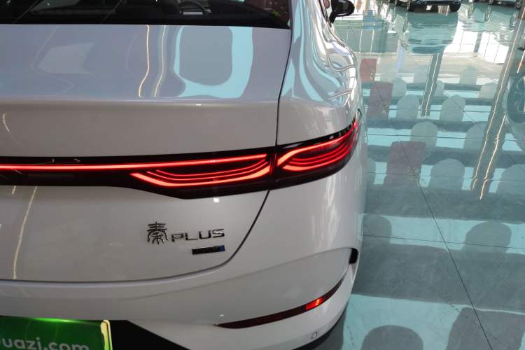 Used BYD Qin PLUS 2025 DM-i Smart Drive 120KM Superior Model