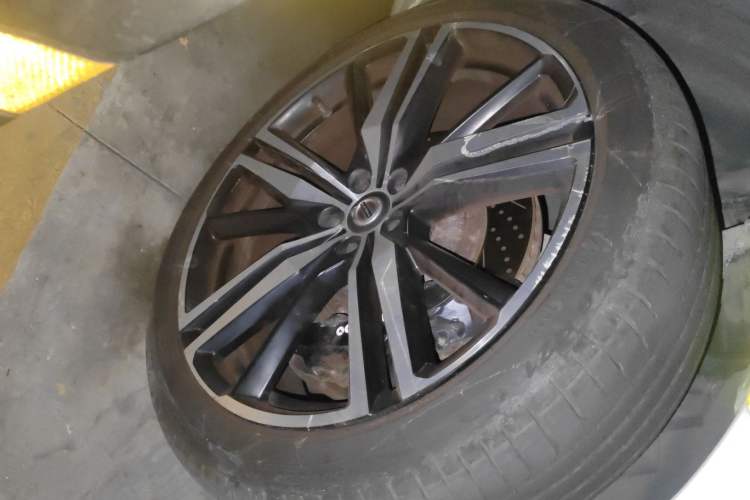 Used Volvo XC60 New Energy 2021 T8 E-Drive Hybrid Smart & Dynamic Edition
