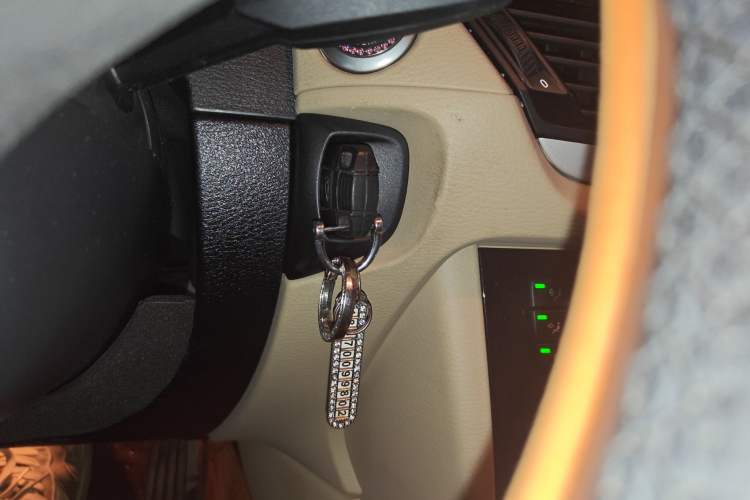 Used BMW X1 2012 sDrive18i Luxury Edition