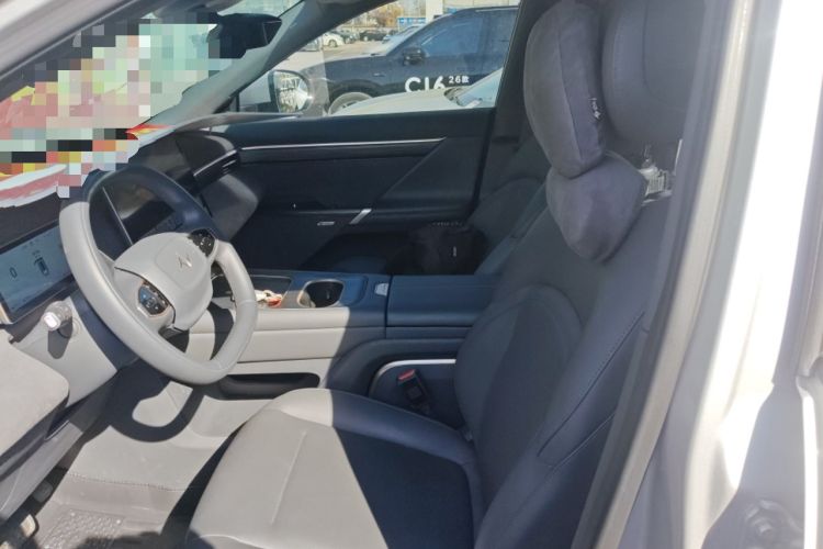 Used Dongfeng eπ eπ008 2024 210Max Range-Extended Version 6 Seats Left Front Seat