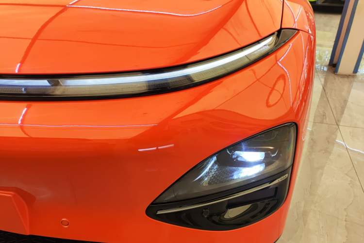 Used XPeng G6 2023 755 Ultra-Long Range Max Left Front Headlight