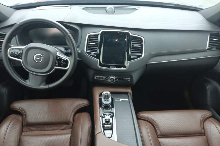 Used Volvo XC90 2021 B6 Luxury Smart Edition 7-Seater