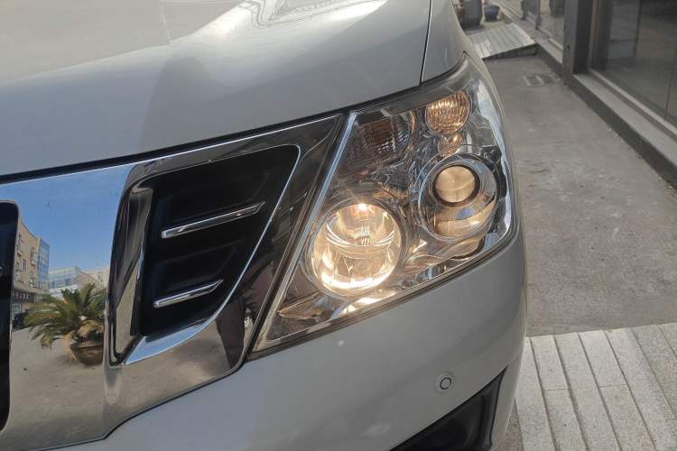 Used Nissan Patrol (Parallel Import) 2018 4.0L Automatic 7-Seater Middle East Version