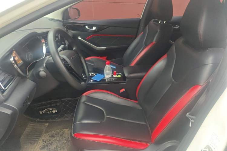 Used Venucia D60 2019 1.6L XL CVT Smart Connect Elite Edition