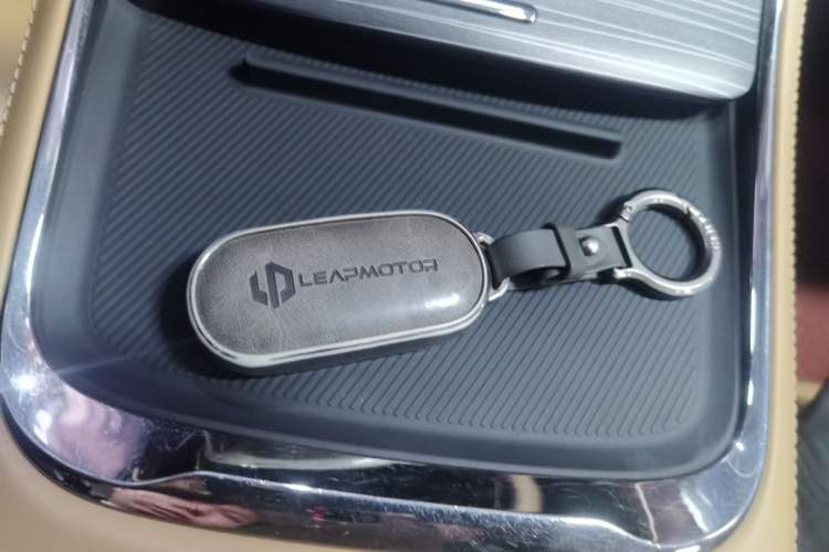 Used Leapmotor C11 2024 All-Electric 580 Luxury Edition Vehicle Key