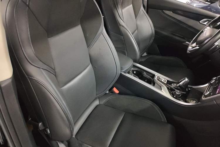 Used Lynk & Co 01 EM-P 2019 1.5T PHEV JingPro National VI Right Front Seat