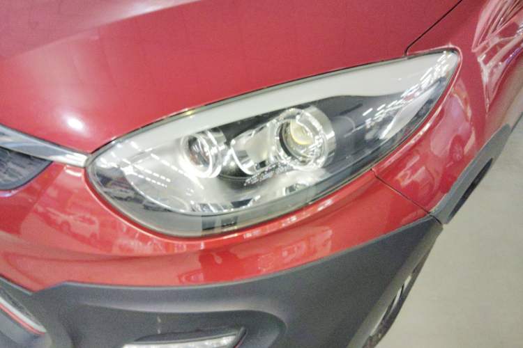 Used Cowin C3R 2015 1.5L AMT Gold Diamond Edition