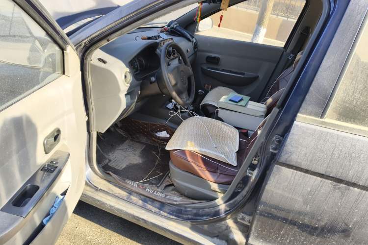 Used Wuling Hongguang 2014 1.2L Base Model China IV
