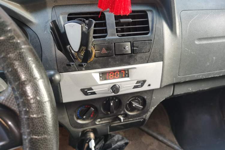 Used Dongfeng Xiaokang K07S 2019 1.2L Practical Version China VI Standard DK12
