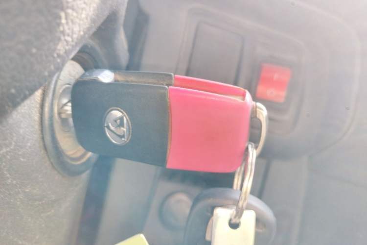 Used Leopaard Q6 2014 2.4L Four-Wheel Drive Version