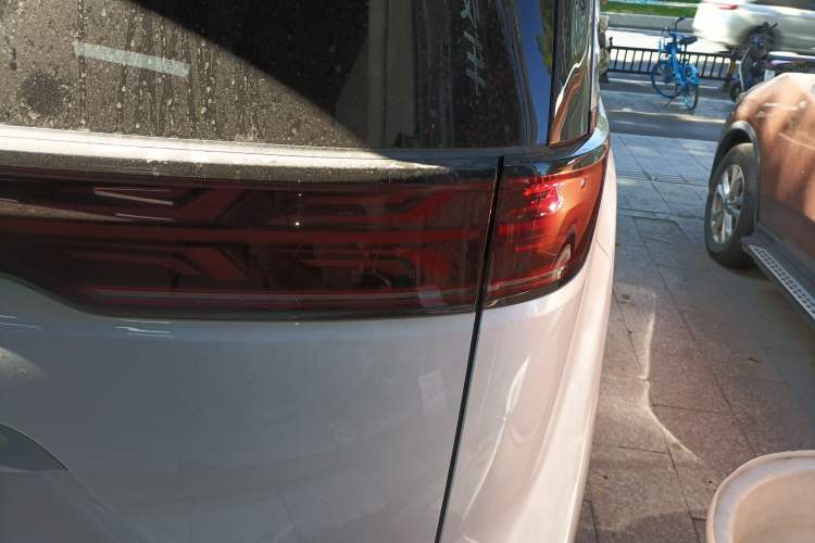 Used Denza D9 2022 DM-i 970 Four-Wheel Drive Flagship Model