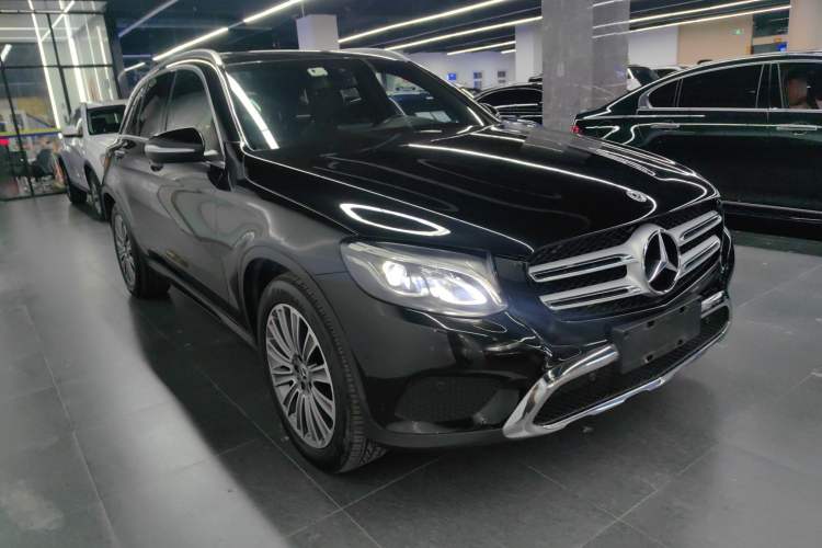 Used Mercedes-Benz GLC 2017 GLC 200 4MATIC
