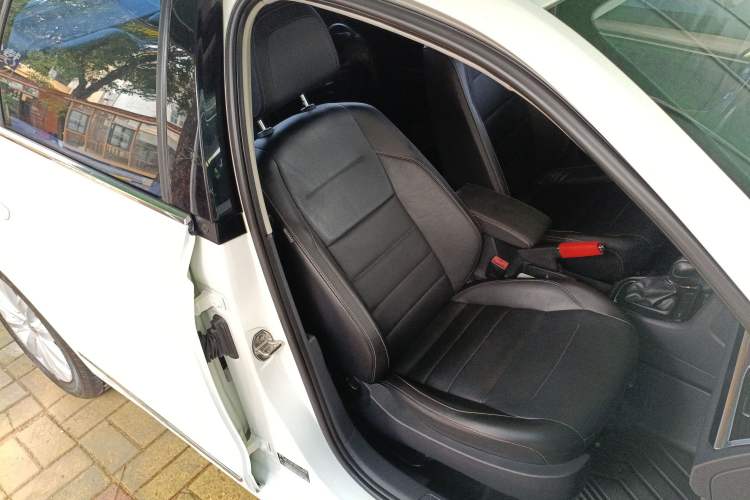 Used Volkswagen Bora 2017 1.6L Automatic Comfort Model
