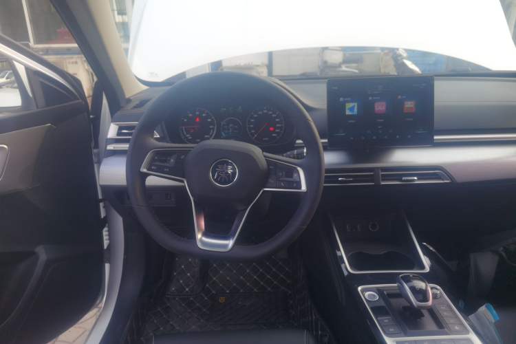 Used BYD Qin New Energy 2019 High-Range Deluxe Model Steering Wheel