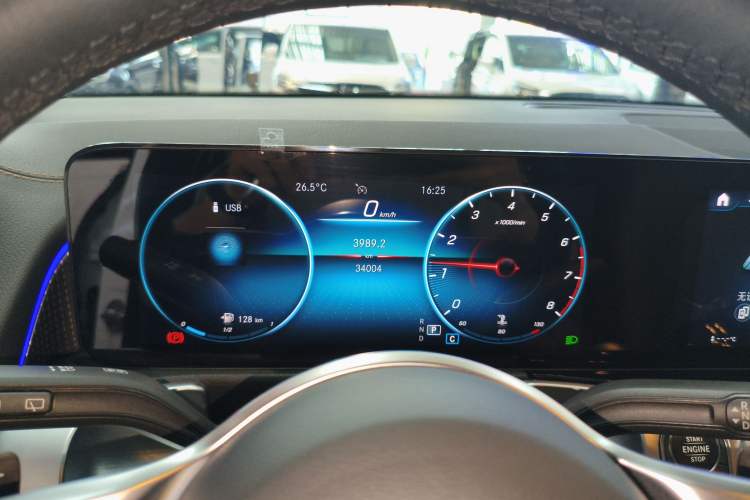 Used Mercedes-Benz GLB 2022 GLB 220 Fashion Model