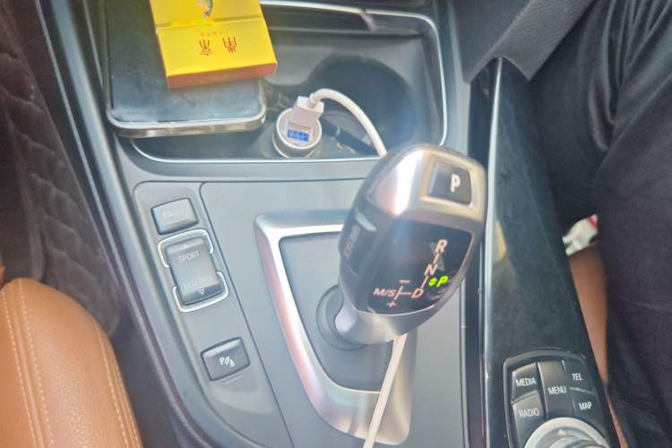 Used BMW 3 Series GT 2014 320i Design Package Model Gear Lever