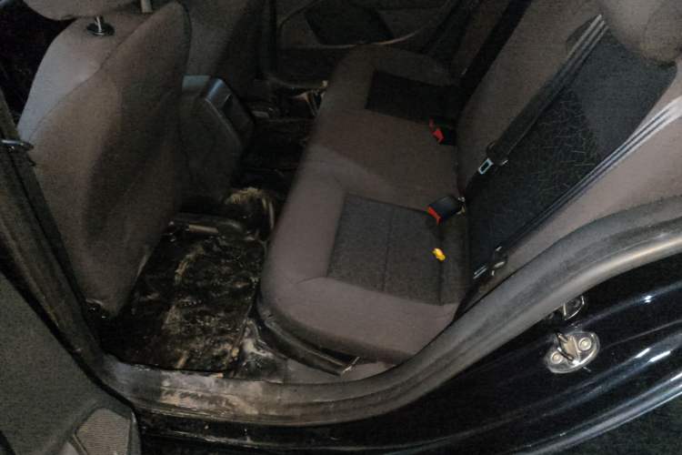 Used Volkswagen Lavida 2013 Revised Classic 1.6L Automatic Fashion Edition Left Rear Seat