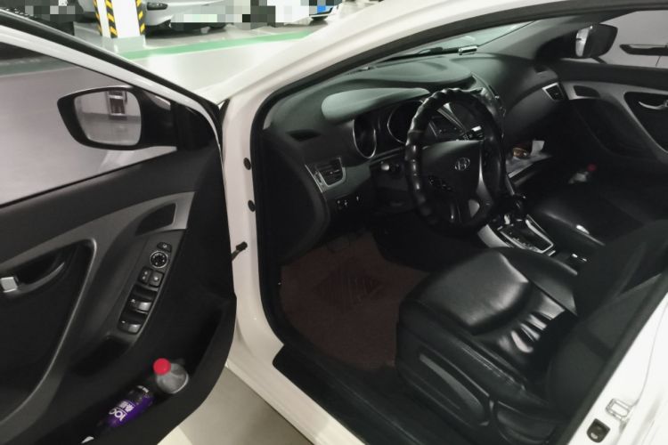 Used Hyundai Elantra (5th Generation / Langdong) 2015 1.6L Automatic Luxury Model
