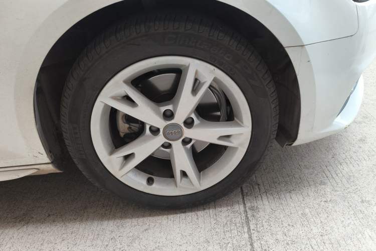 Used Audi A4L 2017 40 TFSI Fashion Model
