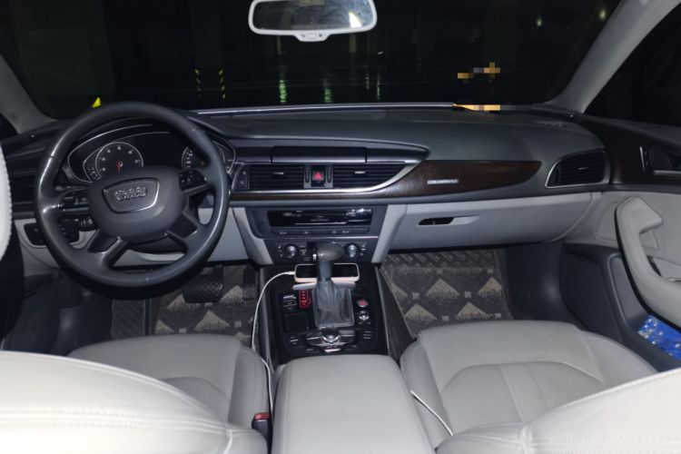 Used Audi A6L 2012 50 TFSI quattro Luxury Model Center Console