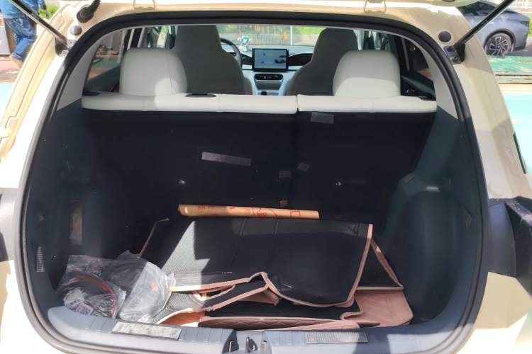 Used Geely Galaxy Geome 2025 310km Youth Edition
