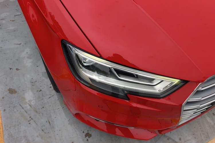 Used Audi A3 2020 Sportback 35 TFSI Fashion Edition China VI Emission Standard Right Front Headlight