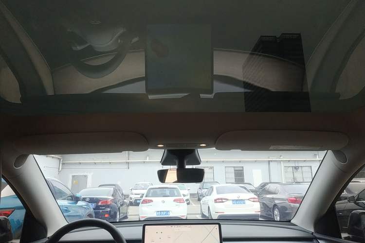 Used Tesla Model Y 2021 Standard Range Rear-Wheel Drive Version