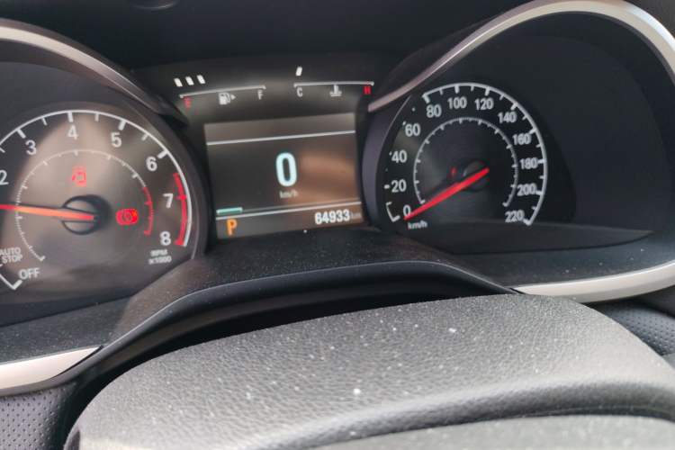 Used Chevrolet Monza 2019 Redline 320T Dual-Clutch Sporty Version China VI Standard Odometer Close Up