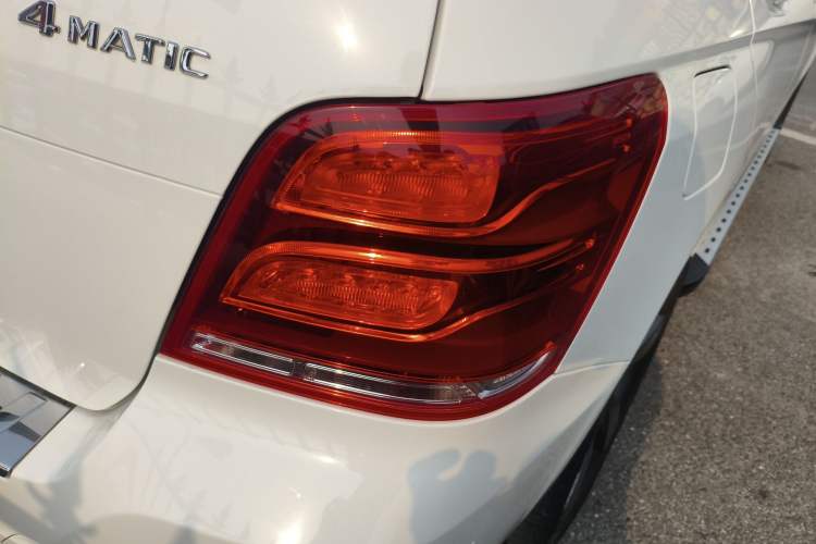 Used Mercedes-Benz GLK-Class 2013 Facelift GLK 300 4MATIC Fashion Edition