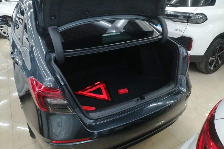 Used Honda Civic 2022 240TURBO CVT Dynamic Edition