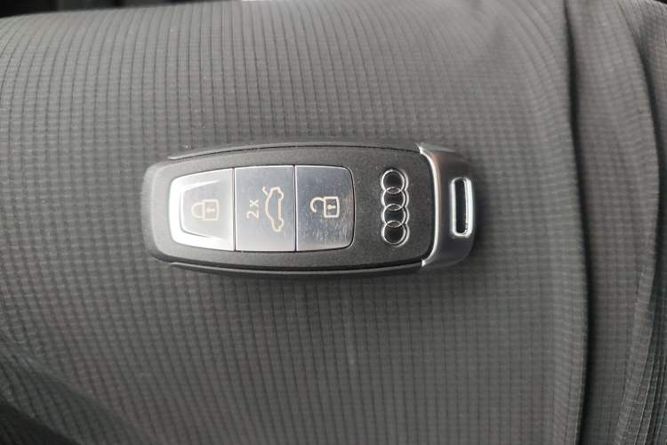 Used Audi Q4 e-tron 2024 40 e-tron Adventure Edition Vehicle Key